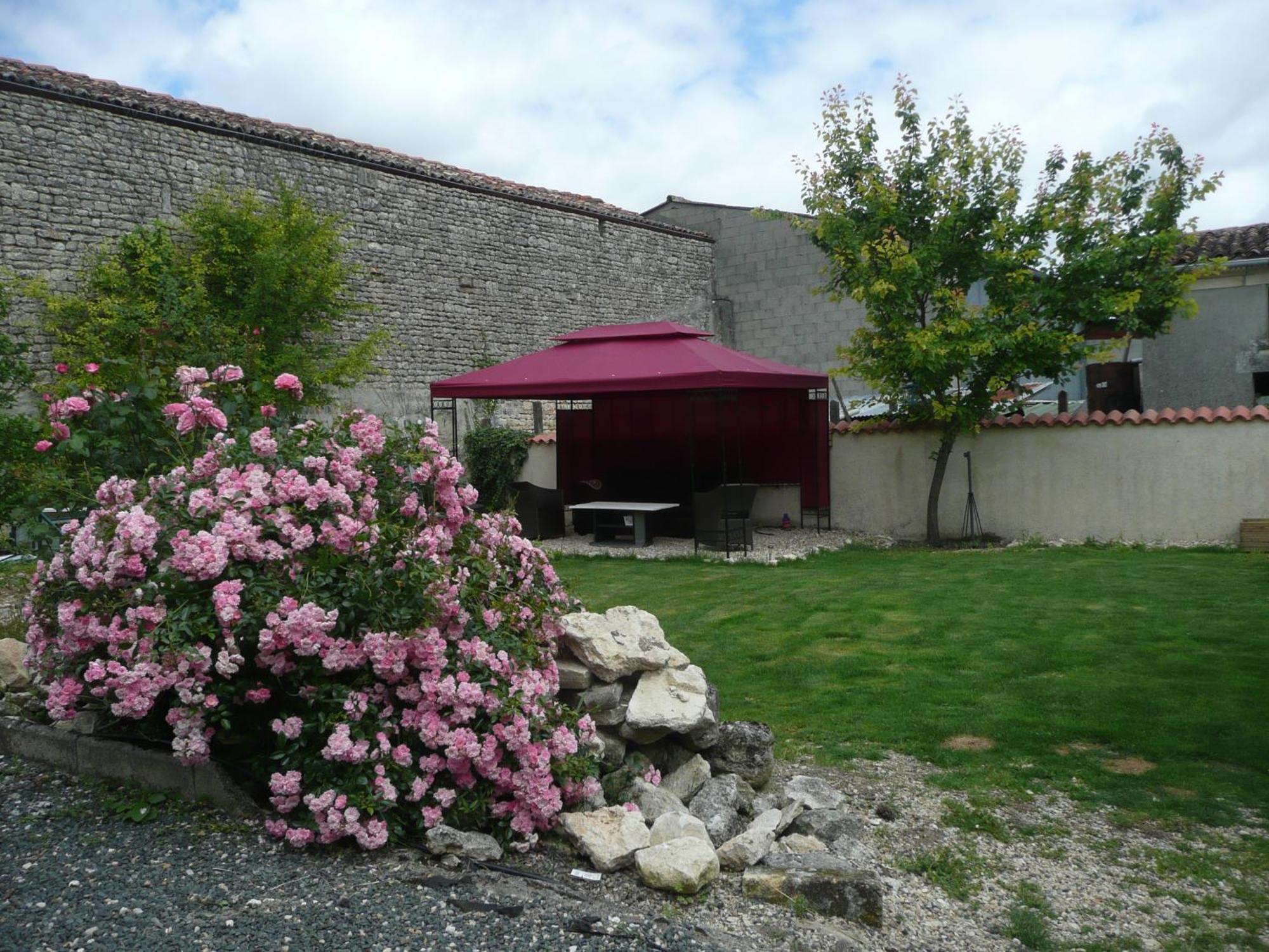 Bed and Breakfast Maison Blanc Gibourne Exterior foto